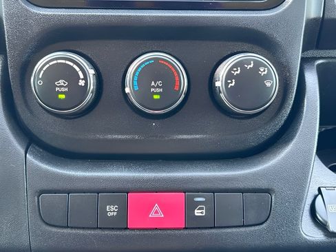Used 2016 RAM ProMaster 1500 FWD image 16