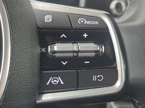 Certified 2023 Kia Sorento S FWD image 24