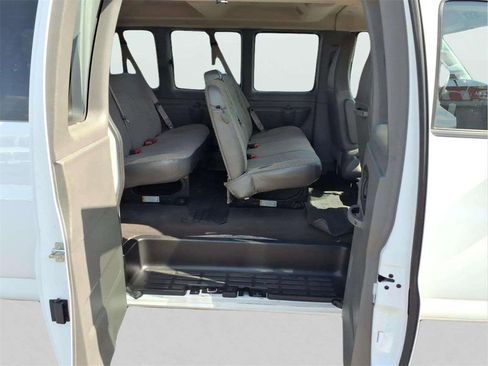 Used 2025 Chevrolet Express 3500 LS image 18