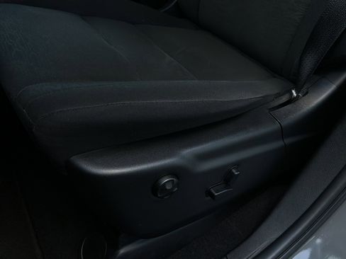 Used 2025 Dodge Durango GT AWD/4WD image 25
