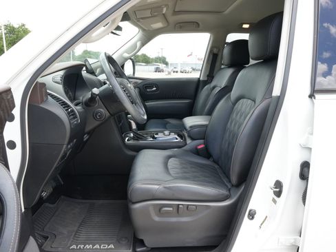 Used 2023 Nissan Armada Platinum w/ Captain's Chairs Package RWD image 15