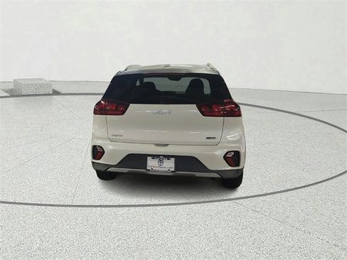 Used 2022 Kia Niro LXS image 3