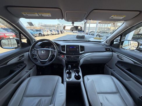 Used 2017 Honda Ridgeline RTL image 27