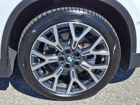 Used 2021 BMW X1 sDrive28i w/ Premium Package FWD image 8