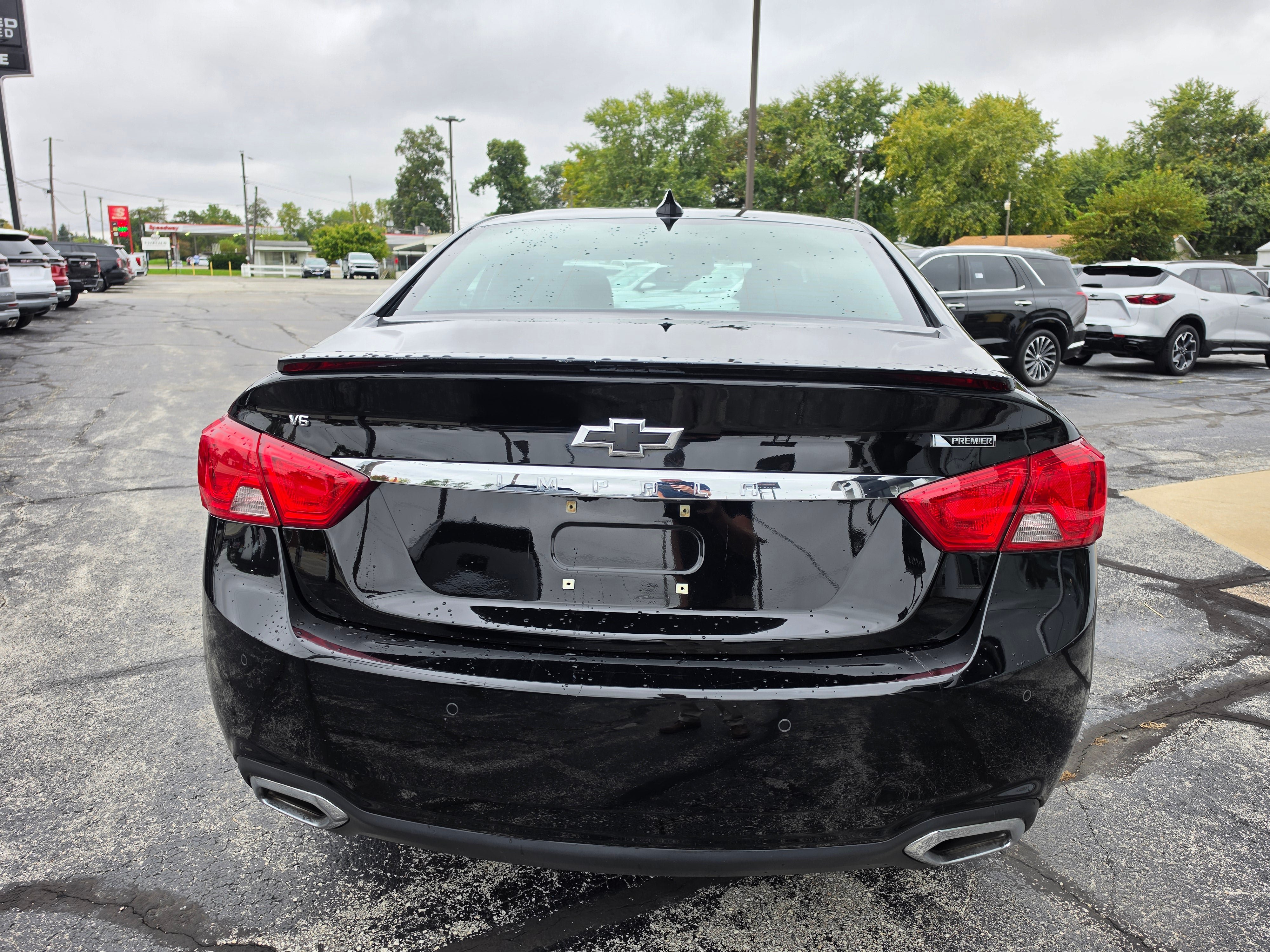 Used 2017 Chevrolet Impala Premier FWD image 5