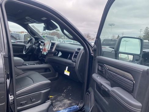 New 2026 RAM 2500 Limited image 29