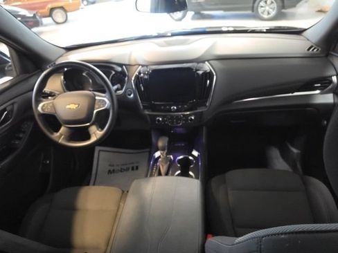 Used 2024 Chevrolet Traverse LT w/ LPO, Floor Liner Package AWD/4WD image 24