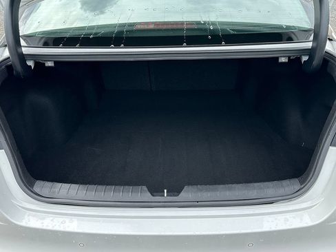 Used 2019 Kia Optima S FWD image 5