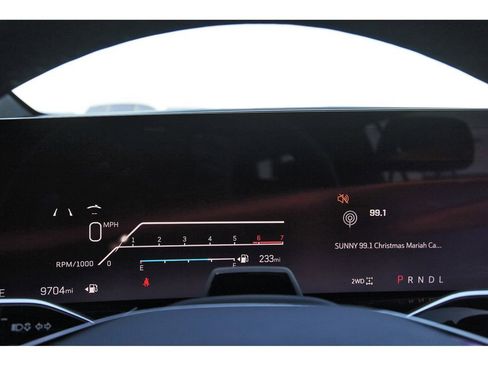 Used 2025 Cadillac Escalade ESV Sport w/ Touring Package image 14