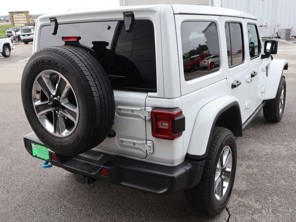 Used 2023 Jeep Wrangler Unlimited Rubicon 4xe w/ Cold Weather Group AWD/4WD image 5
