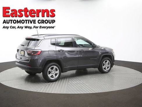 Used 2024 Jeep Compass Latitude AWD/4WD image 38