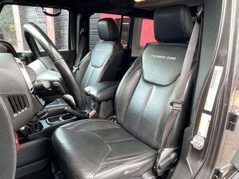 Used 2016 Jeep Wrangler Unlimited Rubicon AWD/4WD image 20