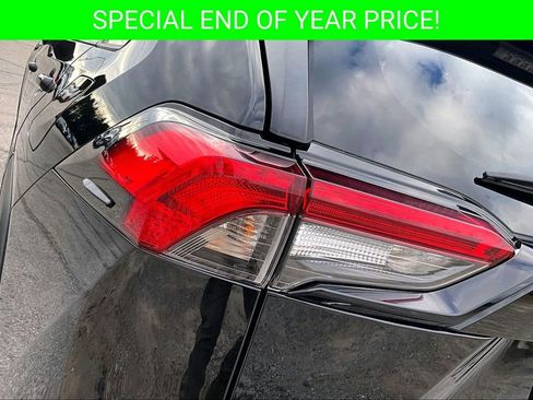 Used 2024 Toyota RAV4 XLE image 23