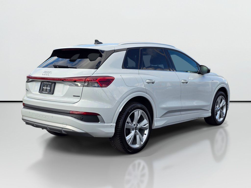 Used 2023 Audi Q4 e-tron Prestige AWD/4WD image 5