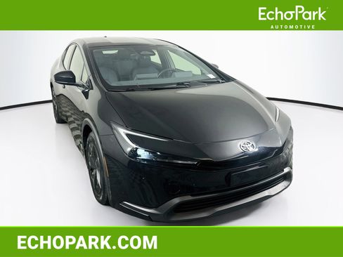 Used 2024 Toyota Prius LE FWD image 1