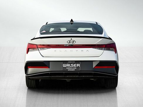 New 2026 Hyundai Elantra SEL Sport Premium FWD image 5