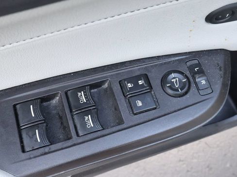 Used 2019 Acura ILX FWD image 12