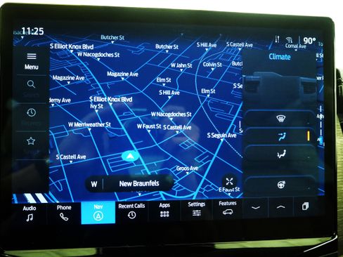 Used 2024 Ford Expedition Limited image 18