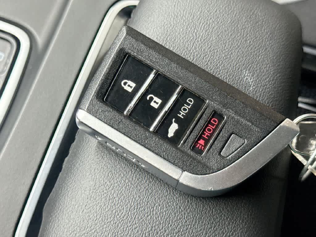 Used 2024 Acura MDX w/ Technology Package FWD image 13