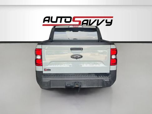 Used 2024 Ford Maverick Lariat w/ Black Appearance Package FWD image 6