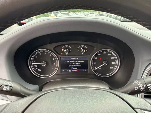 Used 2021 Buick Enclave Premium w/ Sun and Sites Package AWD/4WD image 26