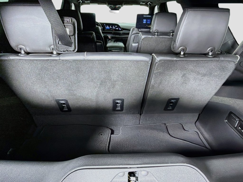 Used 2023 Cadillac Escalade V AWD/4WD image 29