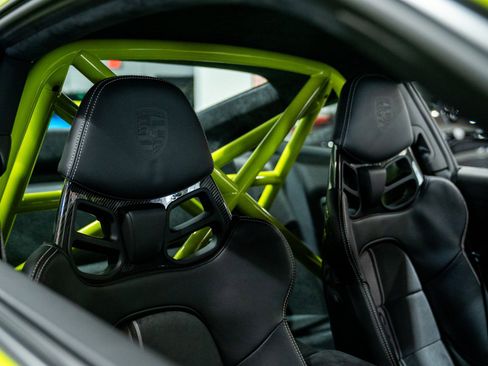 Used 2018 Porsche 911 GT3 image 2