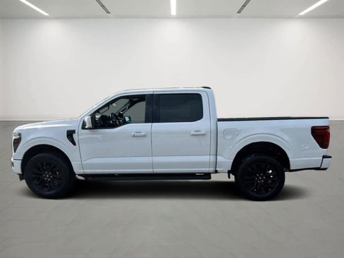 Used 2025 Ford F150 Lariat AWD/4WD image 2