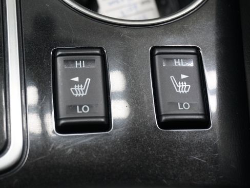 Used 2017 Nissan Maxima 3.5 SV image 19