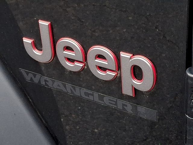 Used 2024 Jeep Wrangler Unlimited Rubicon w/ Capability Package AWD/4WD image 18