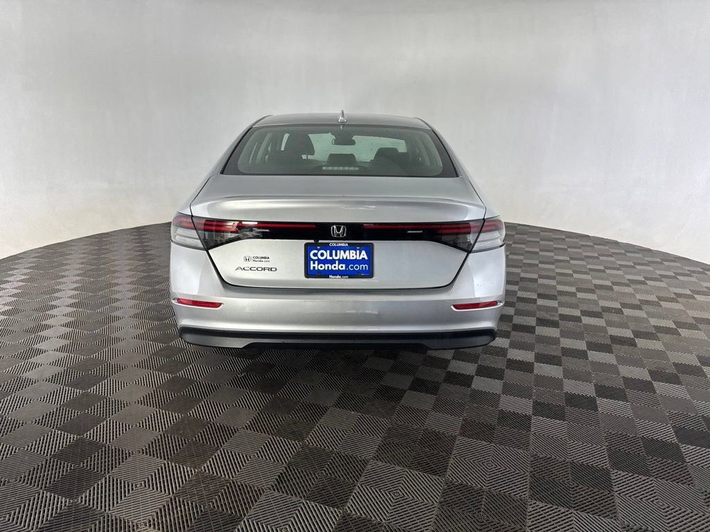 Certified 2025 Honda Accord LX image 6