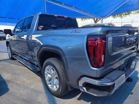 Certified 2020 GMC Sierra 1500 SLT AWD/4WD image 3