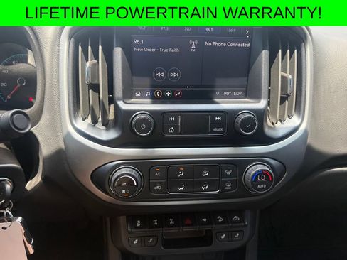 Used 2022 Chevrolet Colorado ZR2 w/ ZR2 Midnight Special Edition AWD/4WD image 9