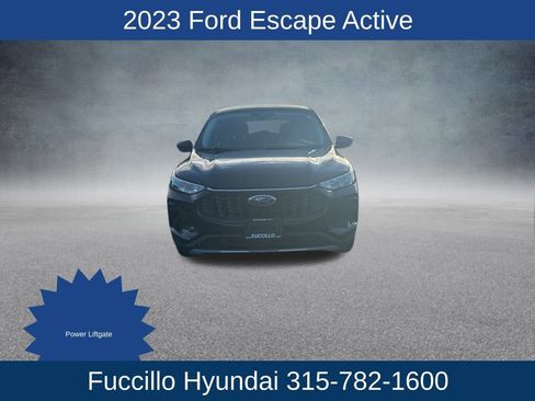 Used 2023 Ford Escape Active image 2