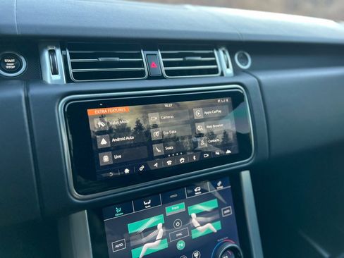 Used 2020 Land Rover Range Rover HSE image 18