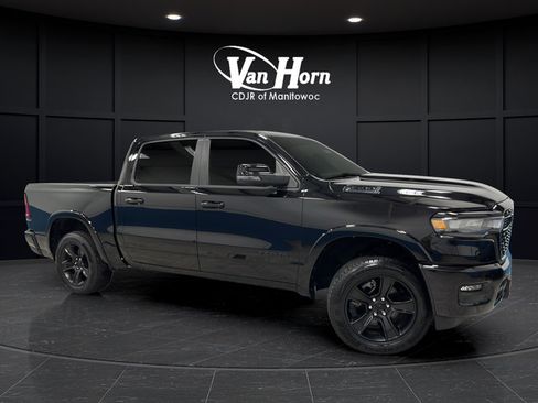 Used 2025 RAM 1500 Big Horn AWD/4WD image 1