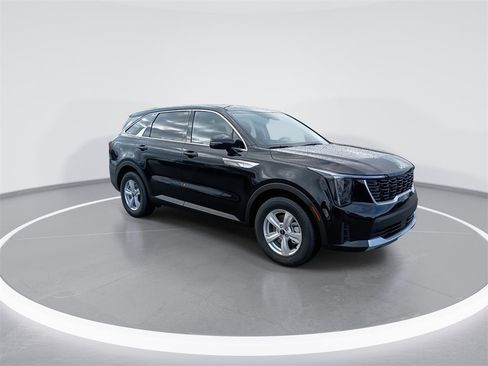 New 2026 Kia Sorento LX image 2