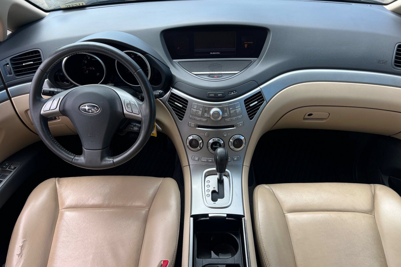 Used 2010 Subaru Tribeca Limited AWD/4WD image 5