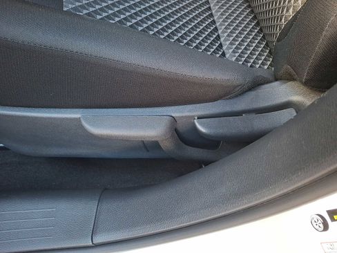 Used 2023 Nissan Versa S image 12