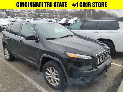 Used 2016 Jeep Cherokee Latitude w/ Cold Weather Group