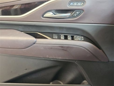 Used 2023 Cadillac Escalade Sport Platinum image 22