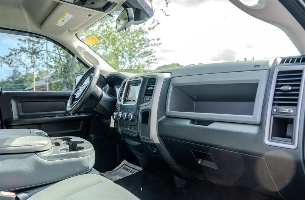 Used 2016 RAM 1500 Express w/ Popular Equipment Group AWD/4WD image 30