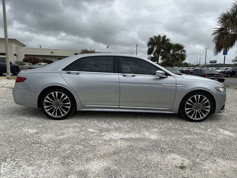 Used 2020 Lincoln Continental Reserve w/ Luxury Package image 8