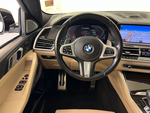 Used 2022 BMW X6 M50i w/ Executive Package image 26