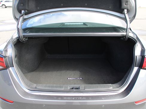 New 2025 Nissan Sentra SV image 11