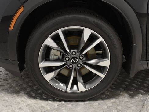 Certified 2025 INFINITI QX60 Luxe w/ Vision Package image 37