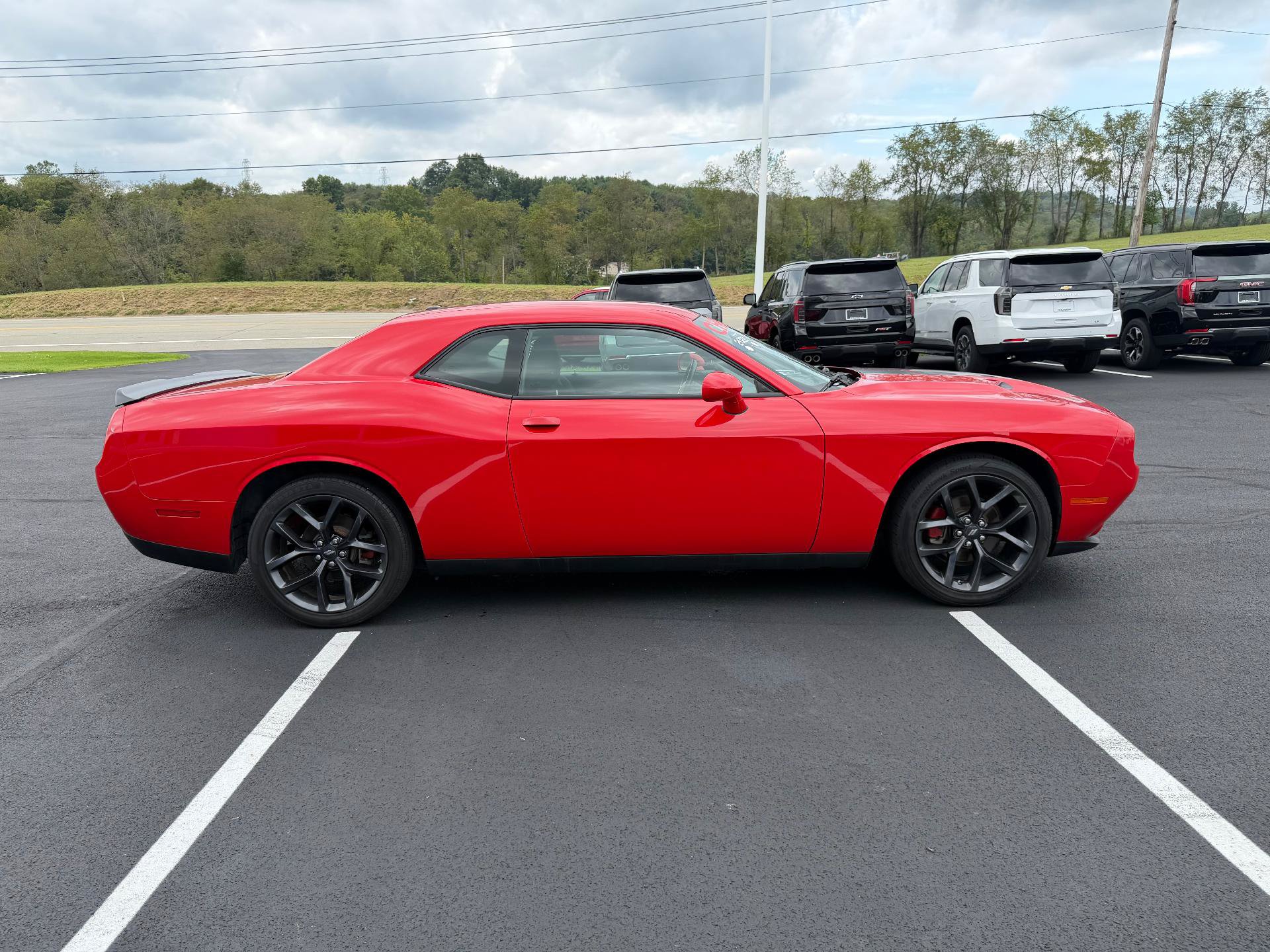 Used 2022 Dodge Challenger SXT w/ Blacktop Package RWD image 7