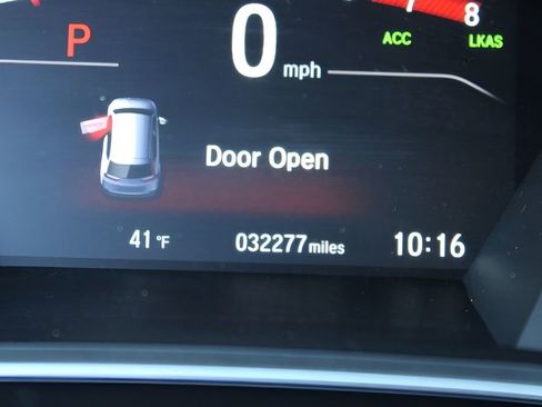 Used 2017 Honda CR-V EX image 12