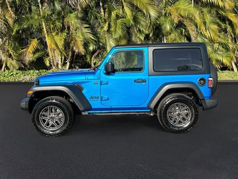 Used 2024 Jeep Wrangler Sport S image 8