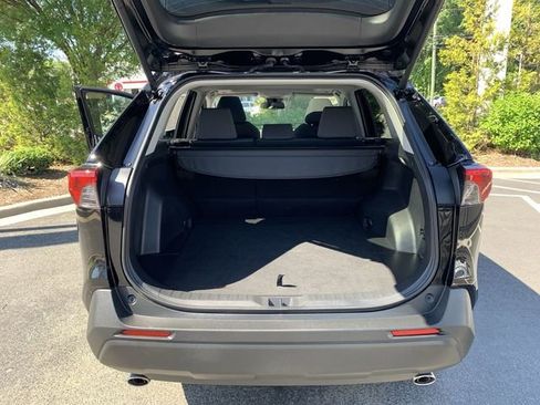 Used 2025 Toyota RAV4 XLE w/ Convenience Package FWD image 33